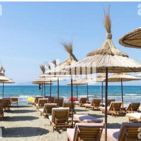 Studio By The Beach - Vlorë 외부 사진