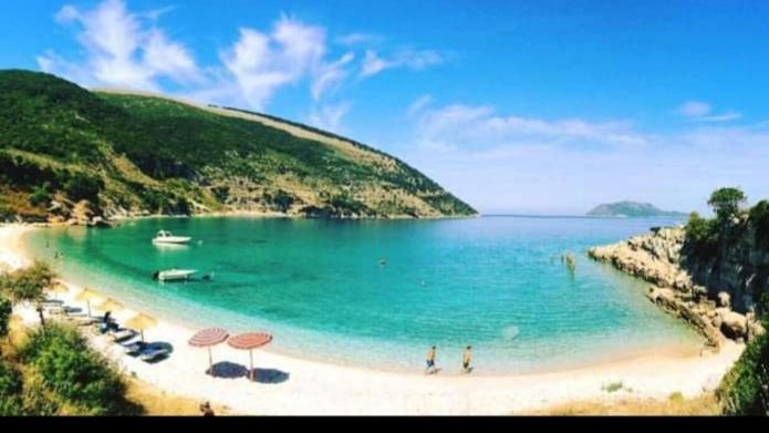 Studio By The Beach - Vlorë 외부 사진