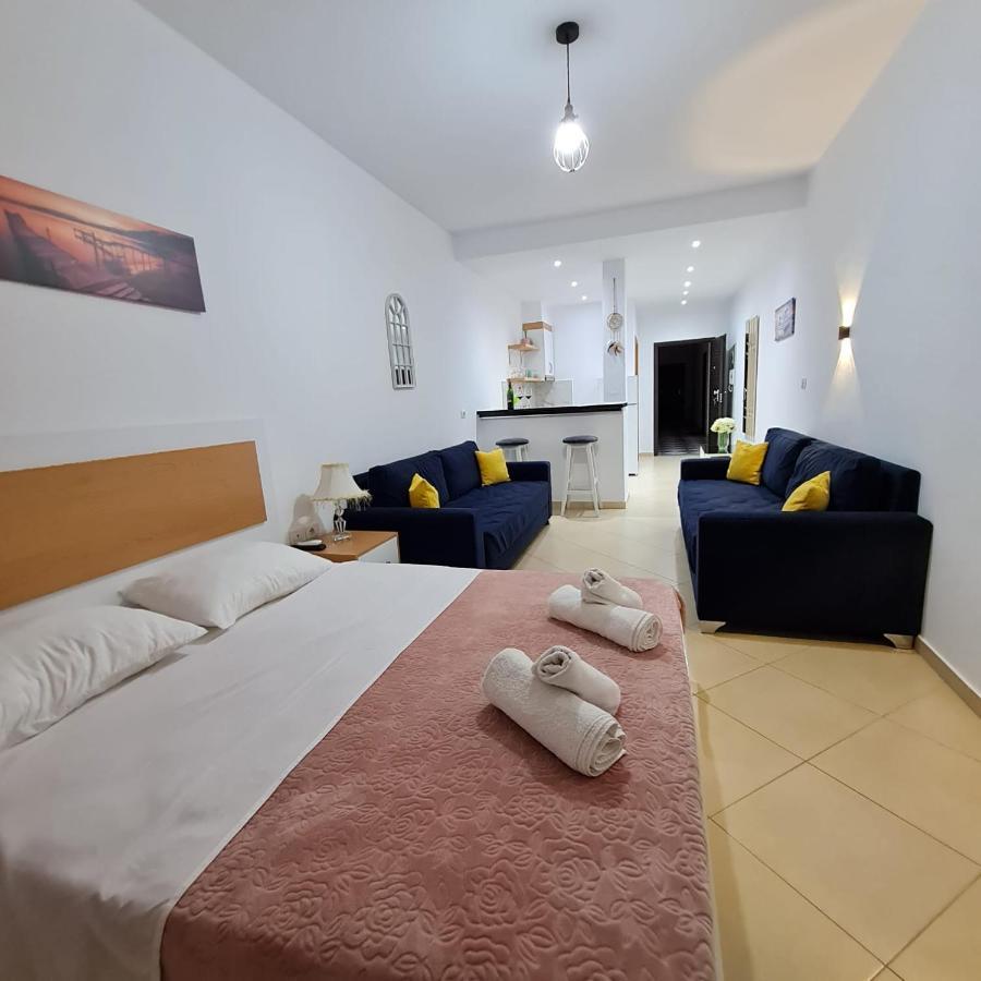 Studio By The Beach - Vlorë 외부 사진